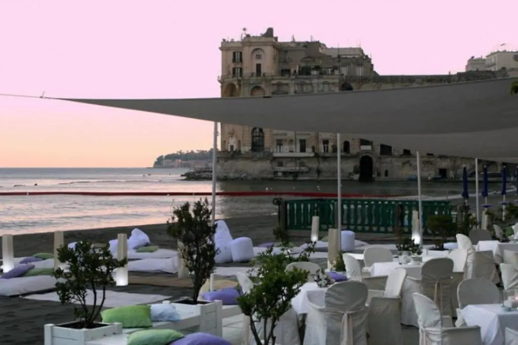 Holiday home Casa Alfredo Mergellina Sea&City Naples